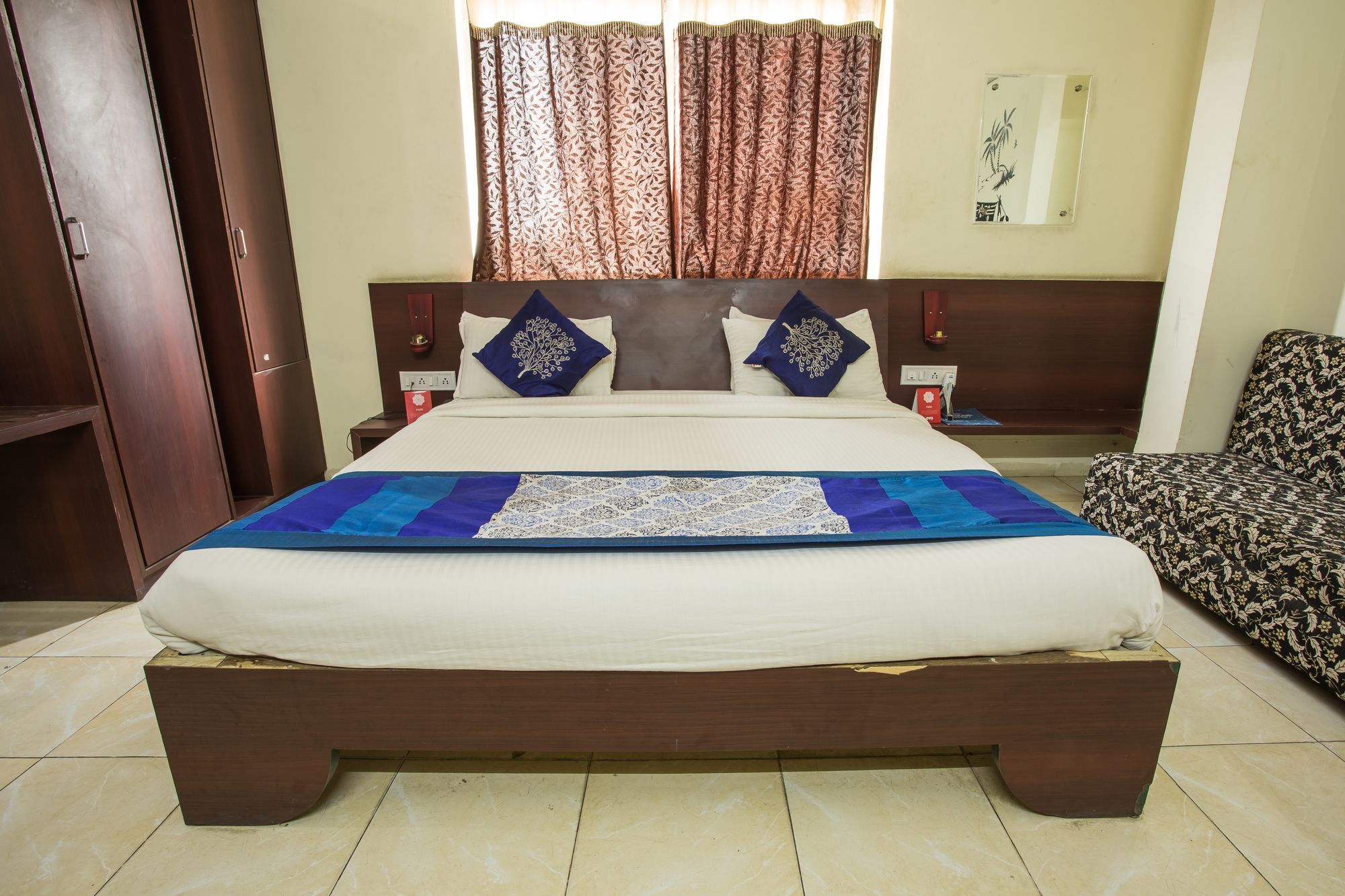 Collection O 3761 Hotel Shree Datta إندور المظهر الخارجي الصورة